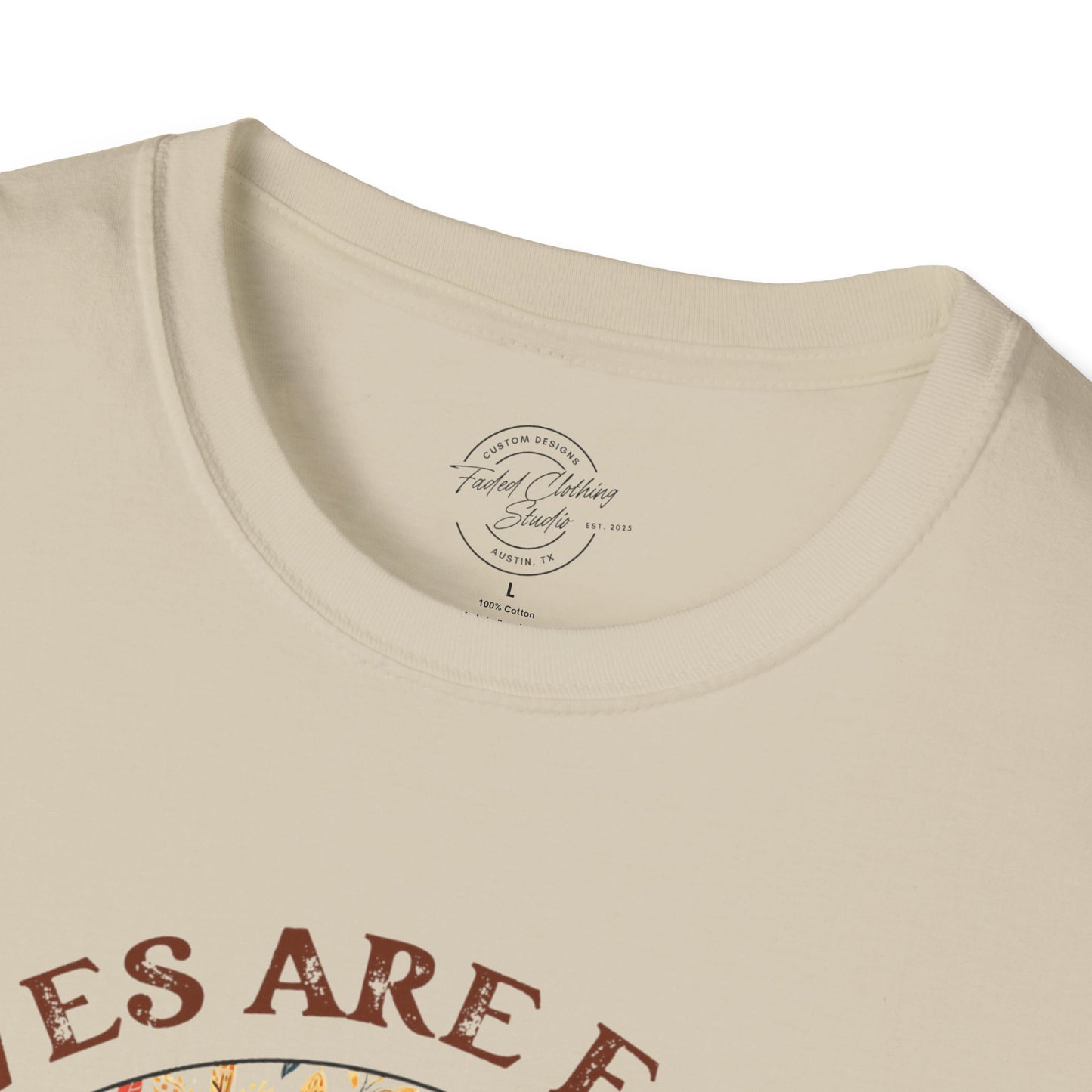 Autumn is Calling - Softstyle T-Shirt